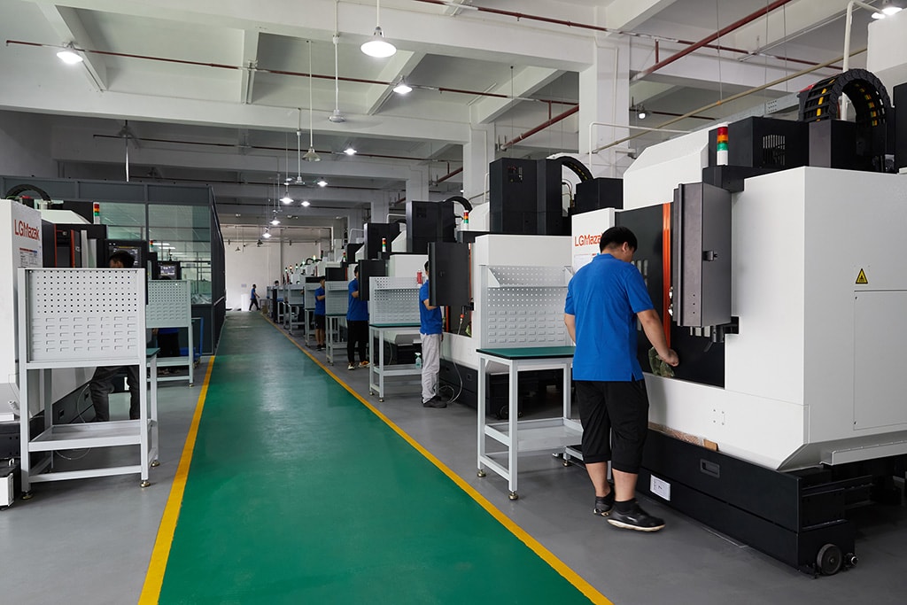 3 axis,4 axis, and 5 axis CNC Machining workshop of Custom Machining Parts 