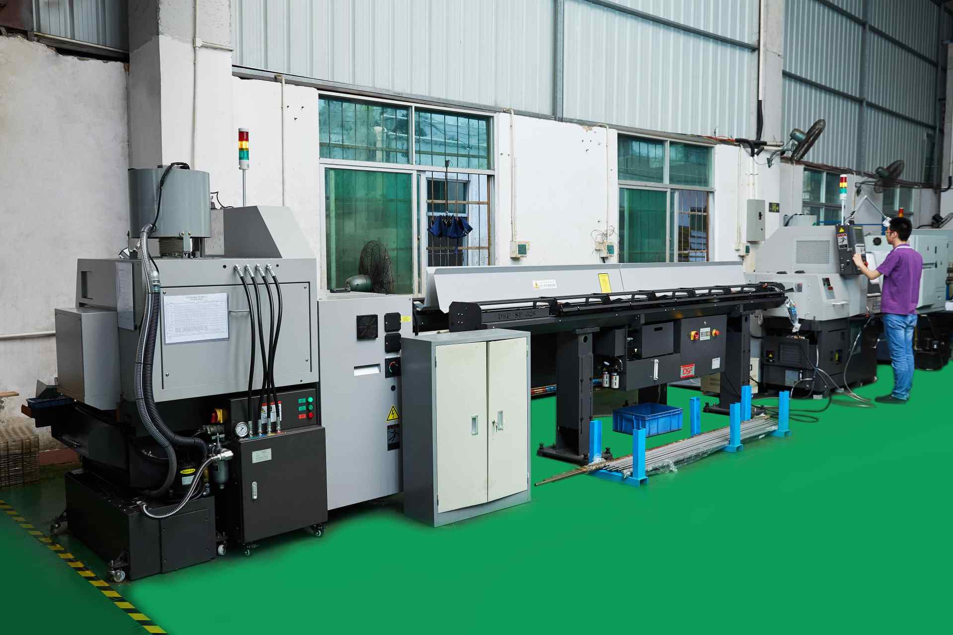 Precision CNC Tunring Center Workshop of Custom Machining Parts